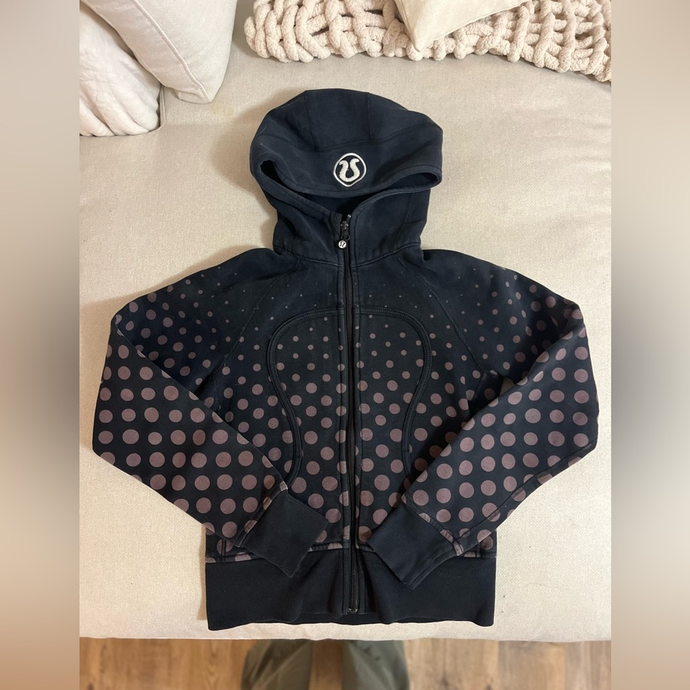 Lululemon scuba hoodie size 4